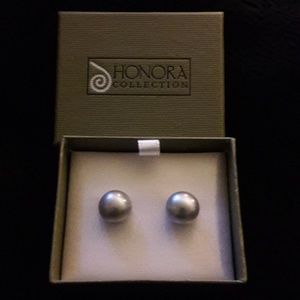 Honora gray  pearl earrings